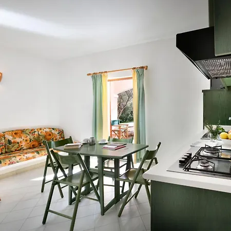 Cala Di Falco Aparthotel Cannigione